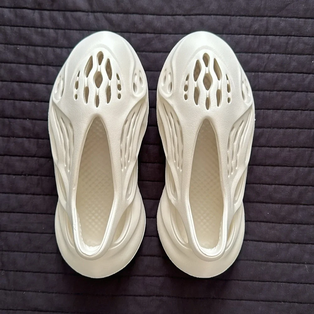 Yeezy foam runner SAND - Picture 3 of 7